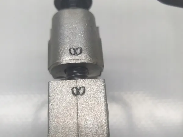 OEM 7570023 Nokkenasbeugel voor 1.6 THP Motor image 5