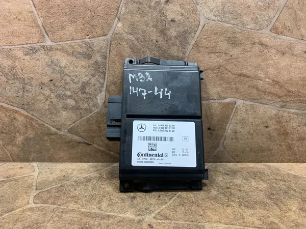 Mercedes-Benz GLS X166 Dodehoekmodule A0009005209 image 2