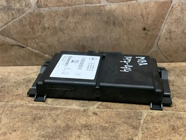 Mercedes-Benz GLS X166 Dodehoekmodule A0009005209 image 8