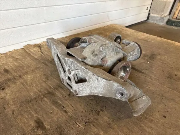 Audi A8 S8 D3 Hinterachsdifferential OEM 4E0501713 image 3