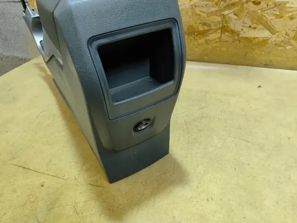 Reposabrazos túnel central C-MAX MK2 Pieza OEM image 8
