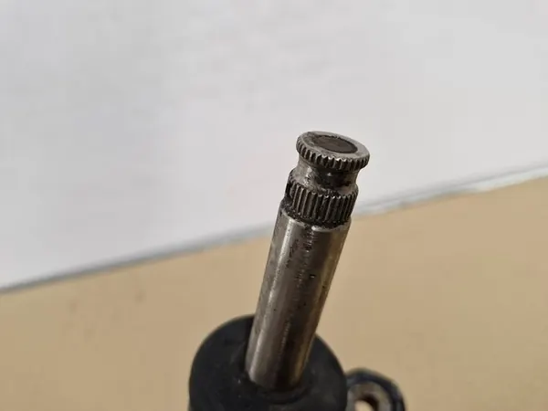 SUBARU LEGACY V 5 2.0 D Caixa de Direção OEM 34110AJ150 image 8