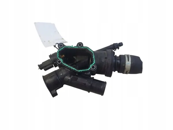 Carcasa de termostato PEUGEOT 5008 2.0L Diesel image 3