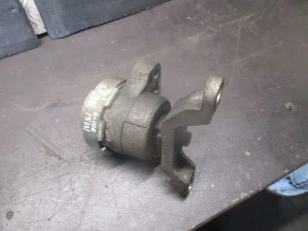 Moottorin Kiinnike 30680702 Ford Mondeo MK IV 2.0 TDCI image 5