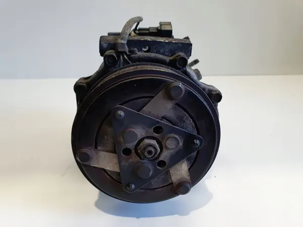 Ilmastointikompressori Volvo V60 I 1.6 D2 31369699 image 4