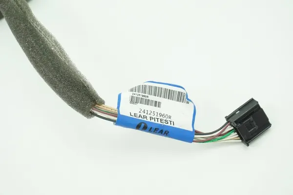 Vasemman etuoven asennus Renault Laguna III image 6