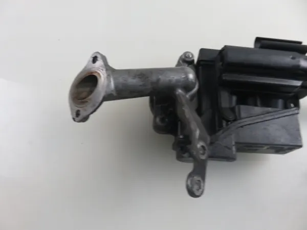 Separador de óleo Audi OE OEM 079103464F - Usado image 4