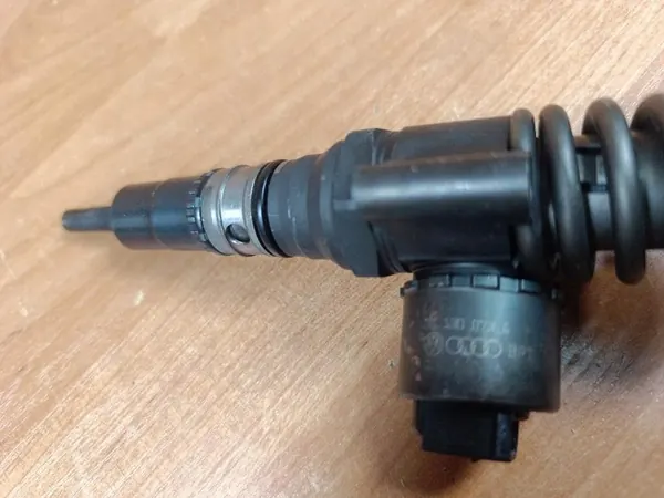 Injetores 2.0 TDI 140CV Bosch image 3