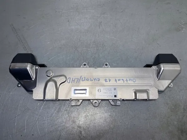 Subaru Outback 2017 Tuulilasin kamera OEM FBZ16725 image 6