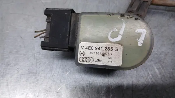Sensor de Nível Xenon Audi A8 D3 3.0 TDI OE 4E0941285G image 3