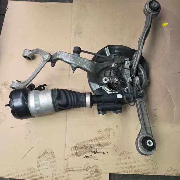 Luftstötdämpare Framsidan Vänster Mercedes W222 A2223200100 image 2