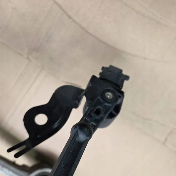 Luftstötdämpare Framsidan Vänster Mercedes W222 A2223200100 image 7