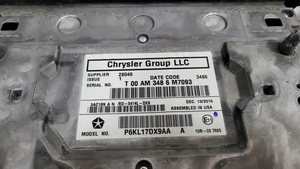 Dodge Durango Sitz-Display-Monitor OEM P6KL17DX9AA image 5