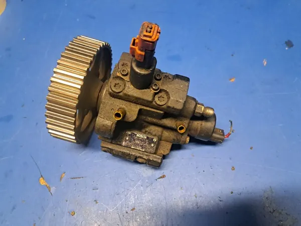 Ruiskutuspumppu OEM 0445010010 Peugeot 406 2.0 HDI:lle image 2