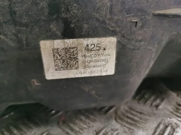 Tanque combustível Hyundai i30 2023 OEM 31100G4250 image 3