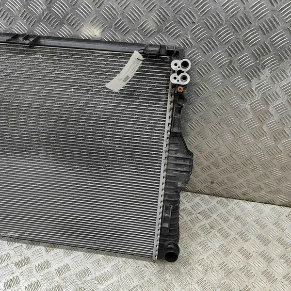 Peças de refrigeração VW Touareg 3.0L 2014 7P0121253A image 4