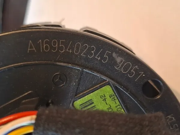 Mercedes stuurhoeksensor band A2035401145 image 4