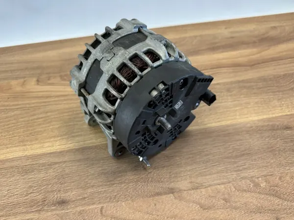 ALTERNATOR VW T6 T5 2.0 TDI 04L903023T image 4