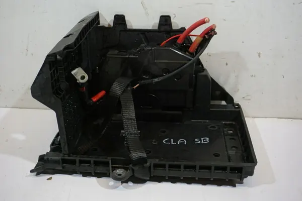 Mercedes CLA W118 accubasis OEM A1776204200 image 2