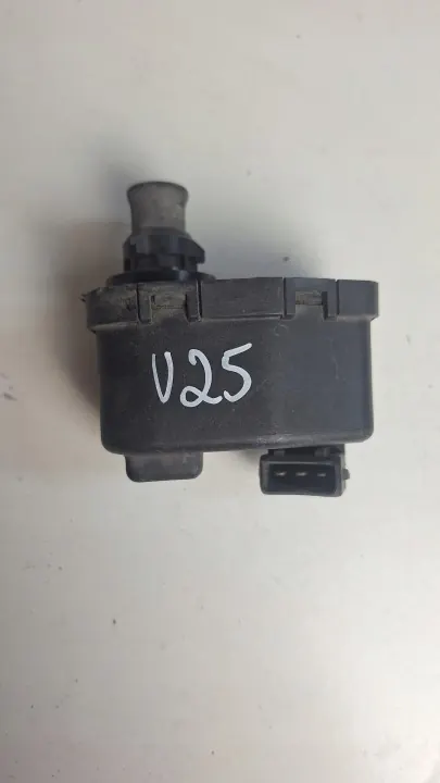 Motor ajustador farol VW T4 OEM 165941295 image 6