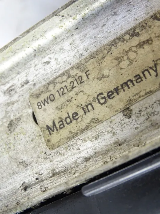 Apuvesijäähdytin OEM 8W0121212F Audi RS-malleihin image 4