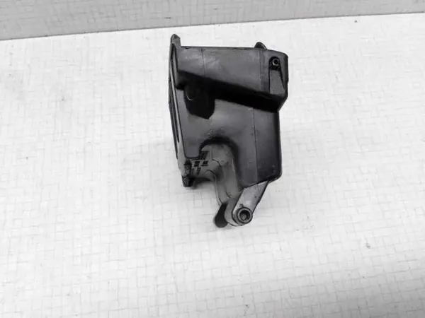 Cenicero OEM 7411102050 para Toyota Corolla Verso 2.0L image 4