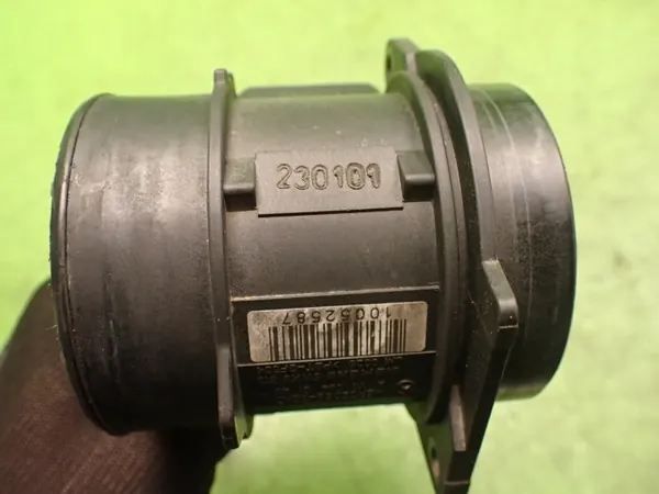 Sensor de Flujo de Aire A1110940148 para Mercedes W203 image 4