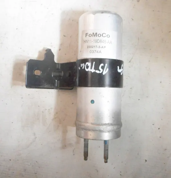 Deshidratador AC Ford Ecosport OEM HN1119D848AA - Usado image 2