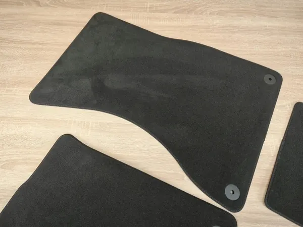 Tapis velours OEM 4G0864450B pour Audi A6 A7 C7 image 3