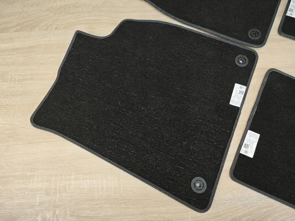 Tapis velours OEM 4G0864450B pour Audi A6 A7 C7 image 8