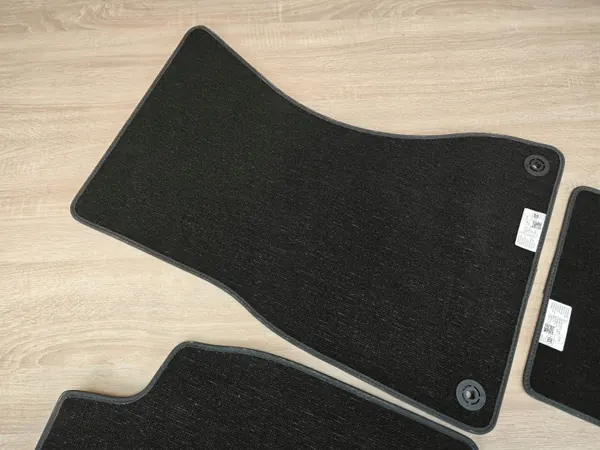 Tapis velours OEM 4G0864450B pour Audi A6 A7 C7 image 9