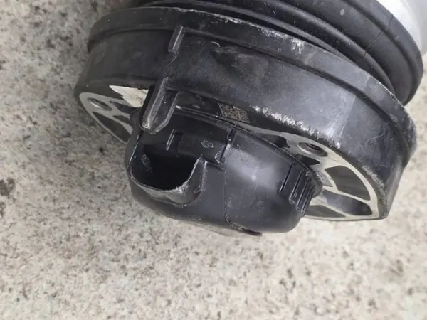 Amortiguador Delantero OEM 9Y0616037P Porsche Cayenne image 5