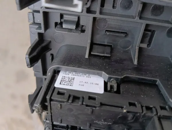 OEM 5E1713203AEN77 Couvercle Levier DSG Noir image 6