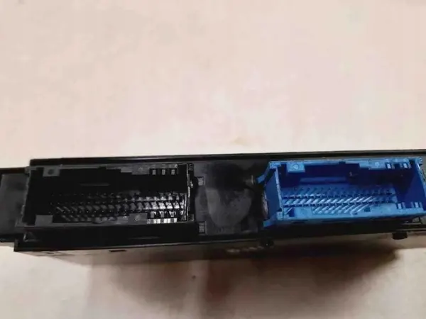 Módulo Confort BMW OEM 917798301 para Serie 1 E81 image 7