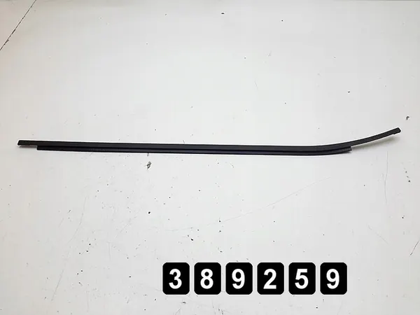 2015 Seat Leon Garniture de fenêtre 5f4839477 image 1