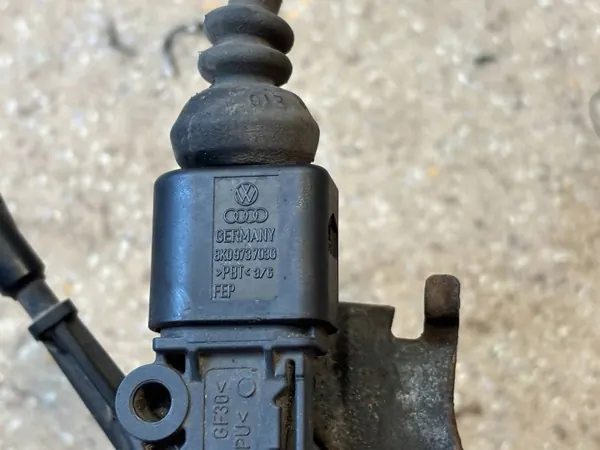 Niveausensor OEM 4M0941310K für Audi Q7 4M Lift image 4