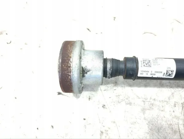 Maserati Levante Vetoakseli OEM 06700319580 image 3
