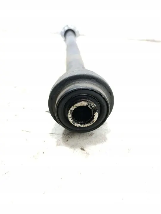 Maserati Levante Vetoakseli OEM 06700319580 image 7