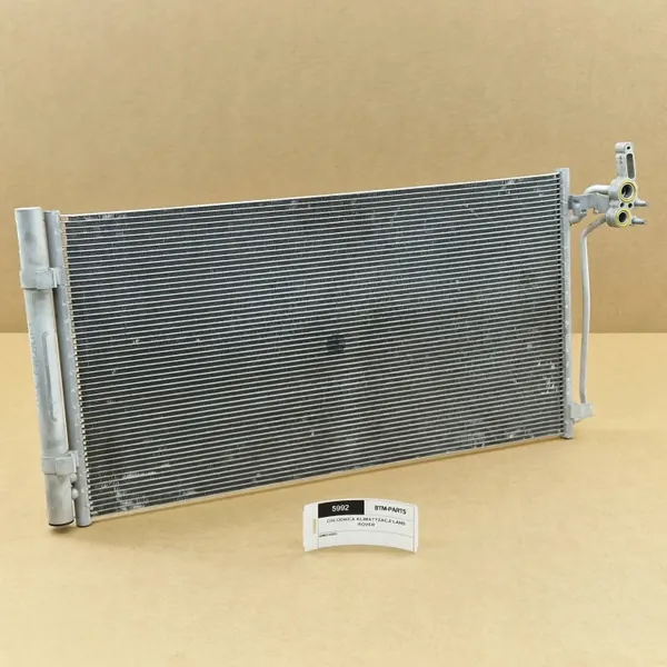 AC Condensator Schraper OEM GUIBO K8D219710AB image 2