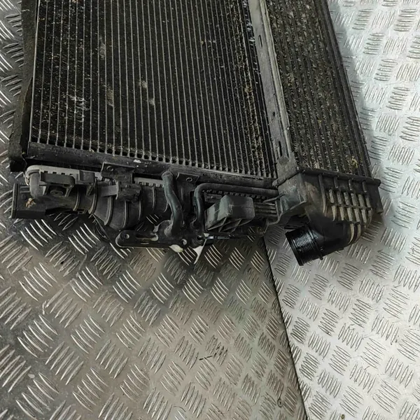 Pièce refroidissement Ford S-MAX OEM 6G919L440FE Occasion image 3