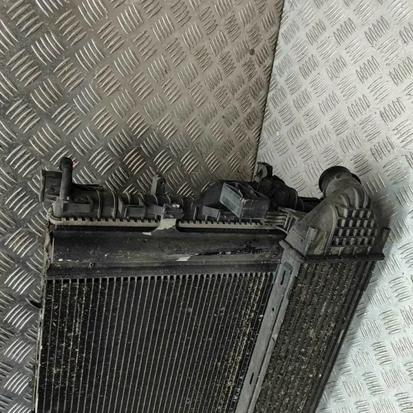 Pièce refroidissement Ford S-MAX OEM 6G919L440FE Occasion image 4