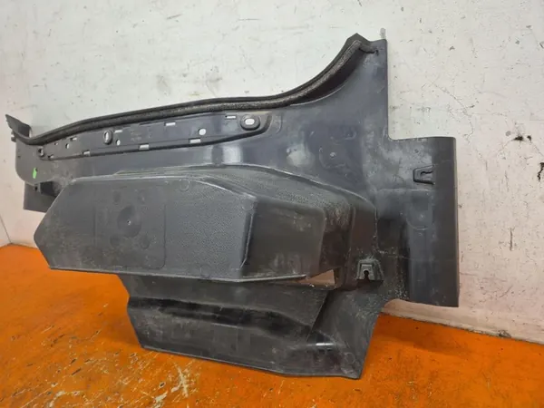 SCANIA R 17 - Degrau esquerdo 2418447 image 8