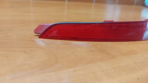 Oikea Takapuskuriheijastin Skoda Octavia III Kombi image 2