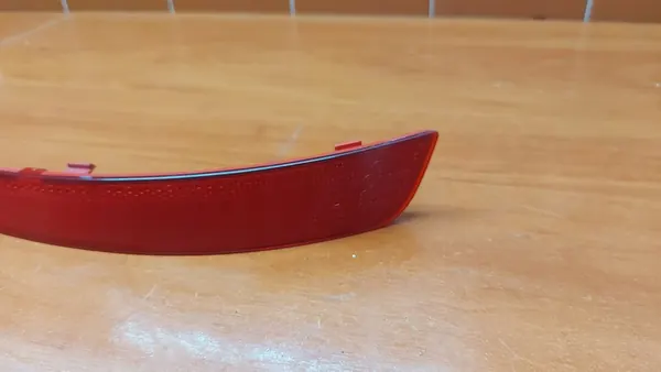 Oikea Takapuskuriheijastin Skoda Octavia III Kombi image 5