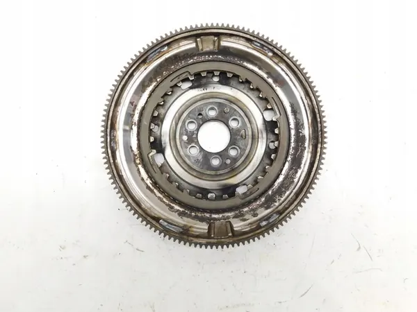 Volante de duplo massa DSG - VW Golf VI Passat B6 1.4 TSi image 3