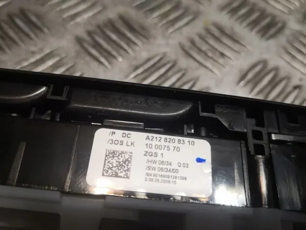 Raam schakelaar Mercedes-Benz E W212 OE 2128208310 image 4