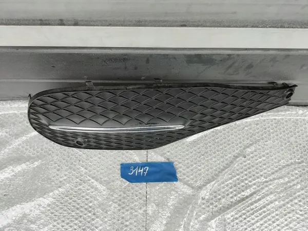 MERCEDES GLE W167 COUPE REJILLA DELANTERA A1678858802 image 4