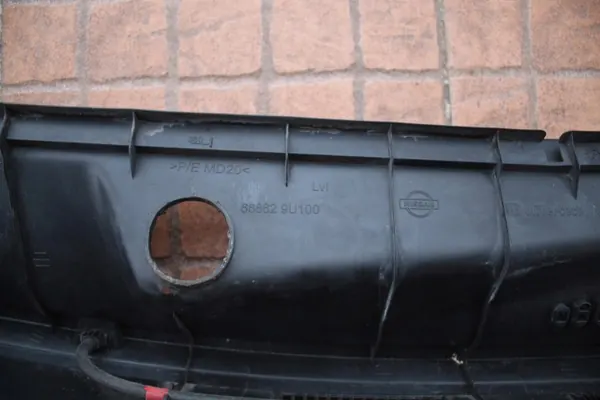 Nissan OE 668629U100 Gebruikte voorruitafdichting image 5
