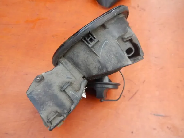 Polttoainekansi OEM Klapka wlewu paliwa CLIO 4 lift image 5