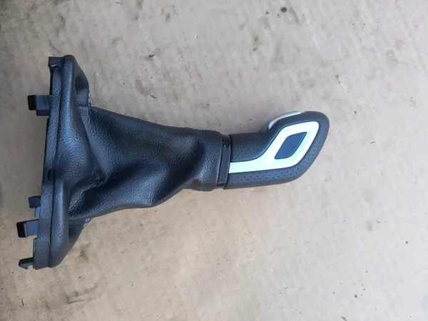Vaihteenvalitsimen Tuppi OEM GAŁKA ZMIANY BIEGÓW HYUNDAI I30N III image 3